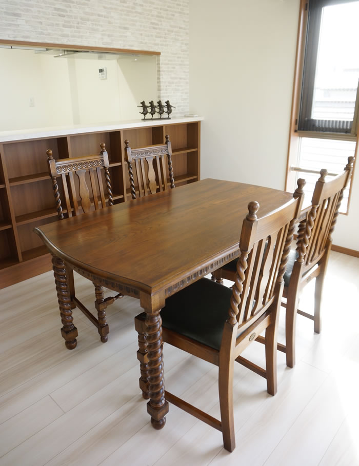 アンティーク家具・リプロダクト・ダイニングセット